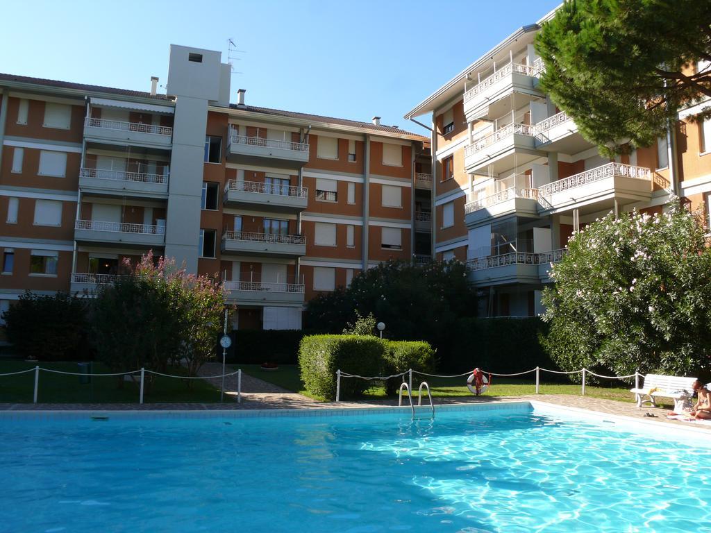 Residence Gardenia Lignano Sabbiadoro Extérieur photo