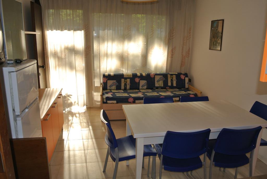 Residence Gardenia Lignano Sabbiadoro Extérieur photo
