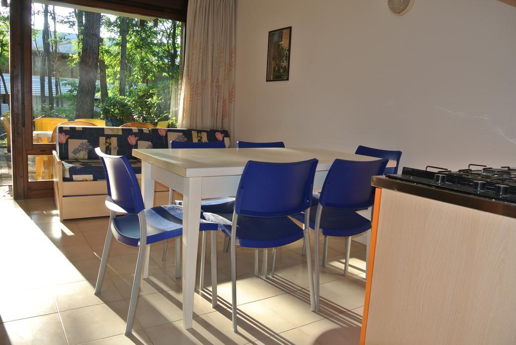 Residence Gardenia Lignano Sabbiadoro Extérieur photo