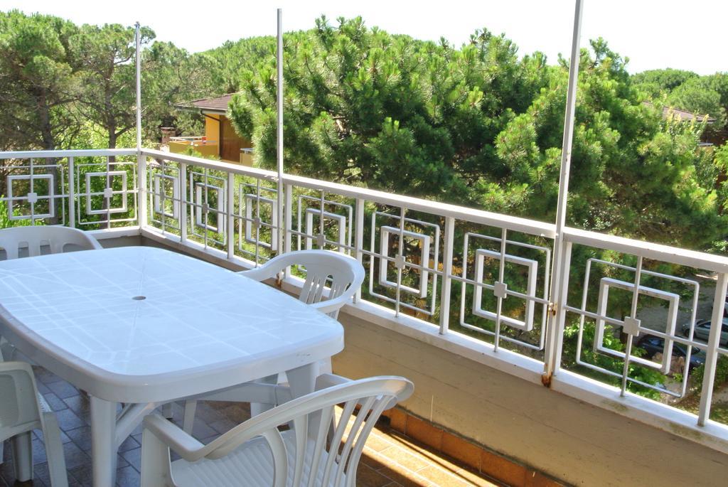 Residence Gardenia Lignano Sabbiadoro Extérieur photo