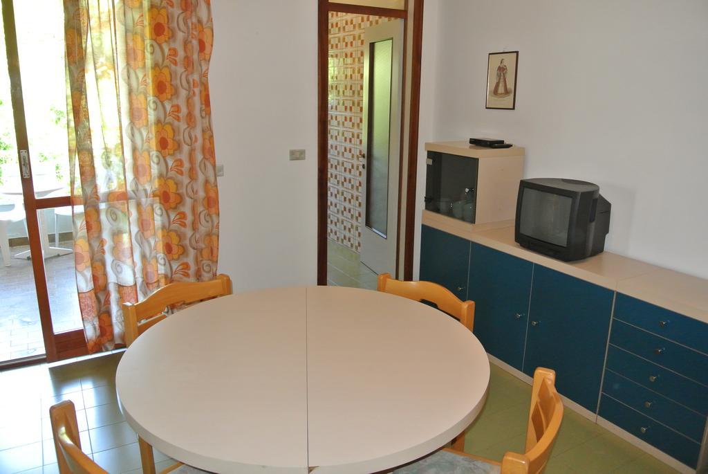 Residence Gardenia Lignano Sabbiadoro Extérieur photo